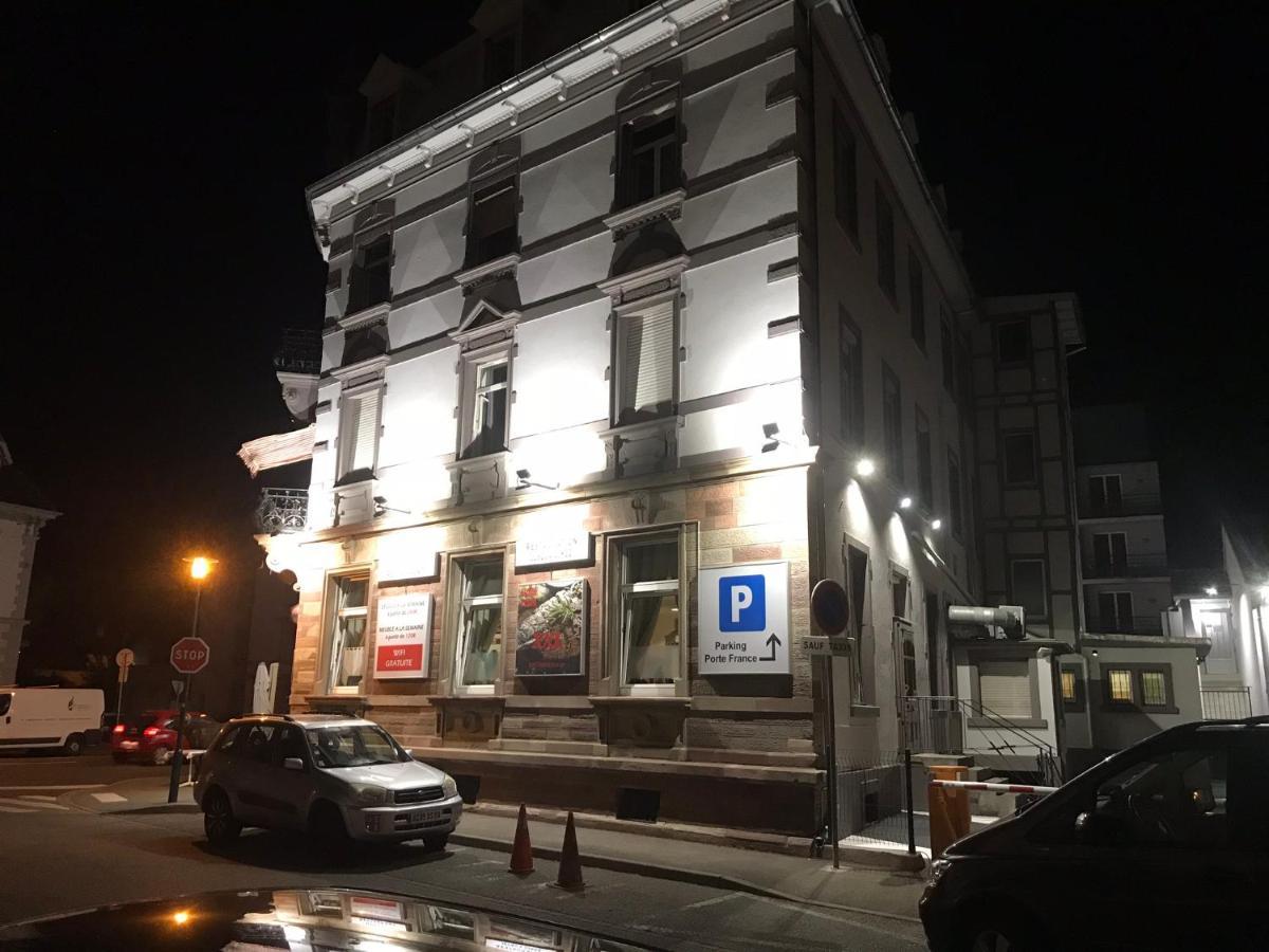 Studio/Hotel Porte De France Saint-Louis  Eksteriør billede